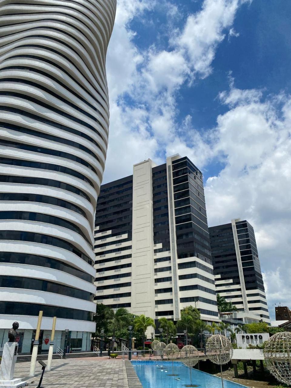 Puerto Santa Ana, Torres Bellini, 2 Dormitorios, Parqueo Guayaquil Exteriér fotografie